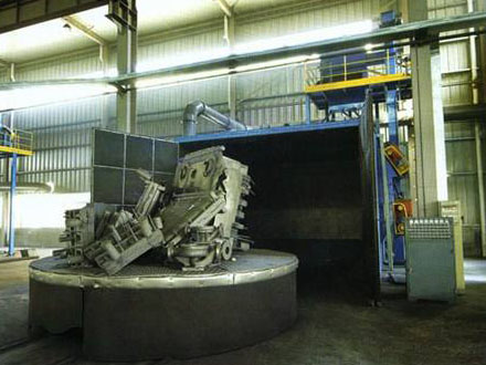 Q76 Trolley Type Shot Blasting Machine