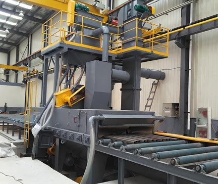 Q69 steel plate and profile shot blasting machine